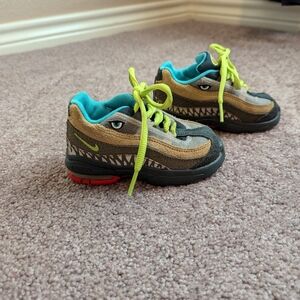 Nike Air Max Monster - 6c